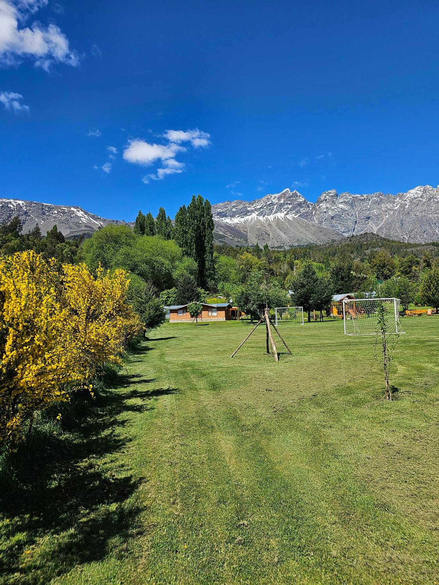 La Yaya - Villa Turismo El Bolsón Dış mekan fotoğraf