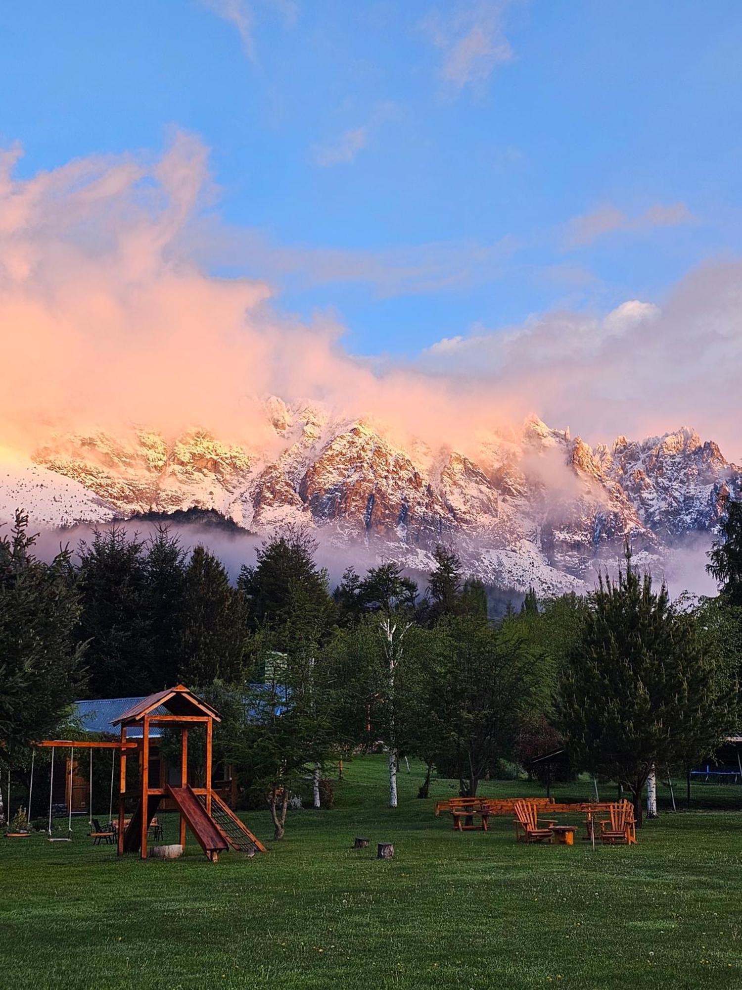 La Yaya - Villa Turismo El Bolsón Dış mekan fotoğraf