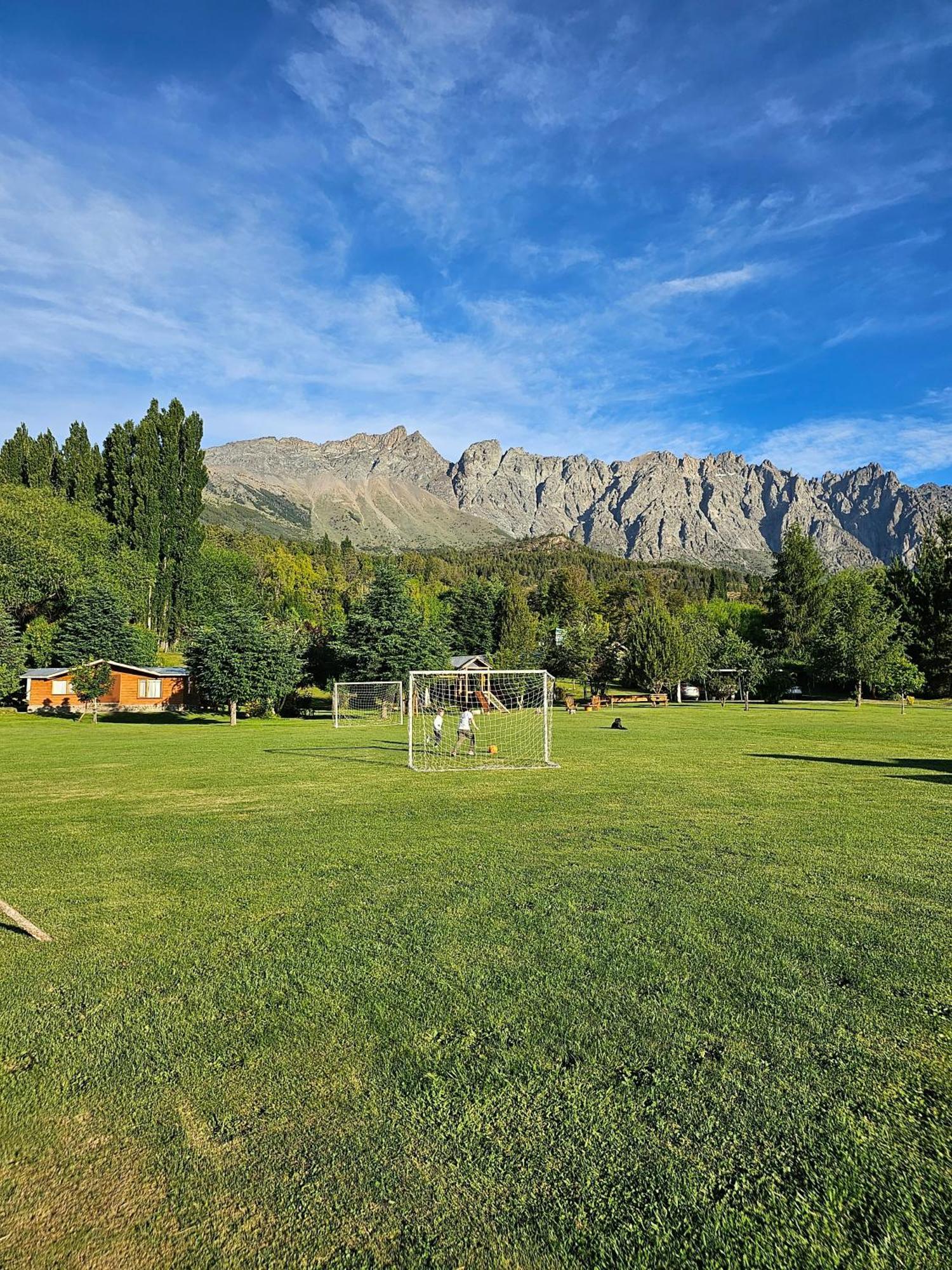 La Yaya - Villa Turismo El Bolsón Dış mekan fotoğraf