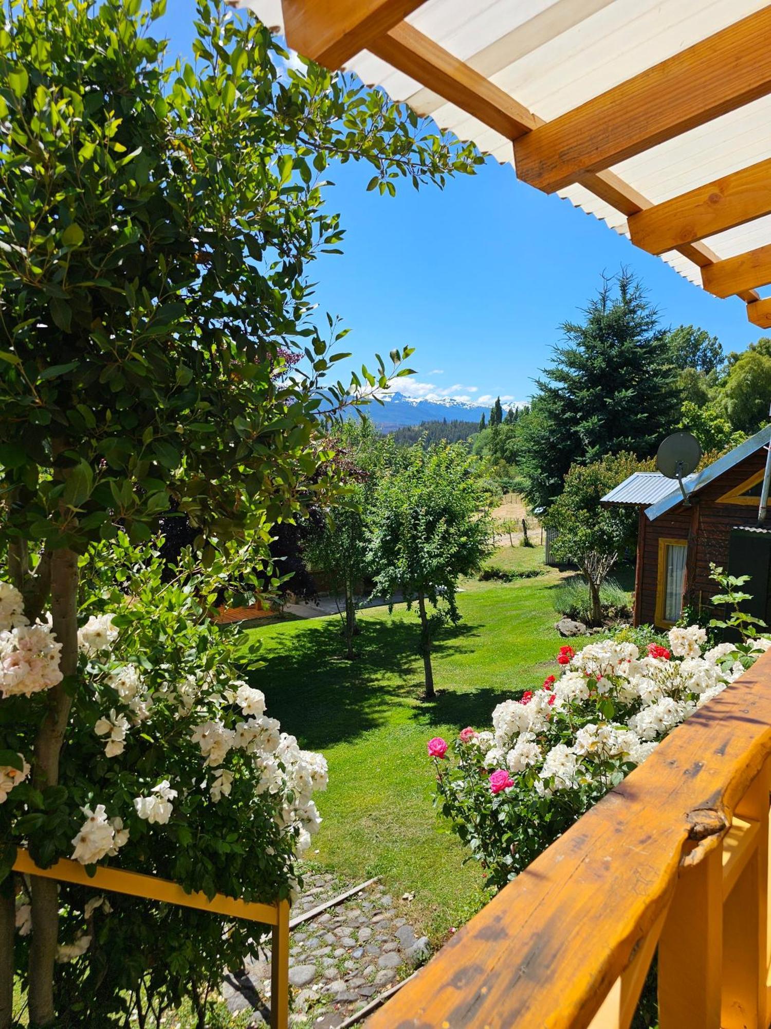 La Yaya - Villa Turismo El Bolsón Dış mekan fotoğraf
